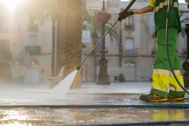 Best Commercial Building Pressure Washing  in Poulsbo, WA